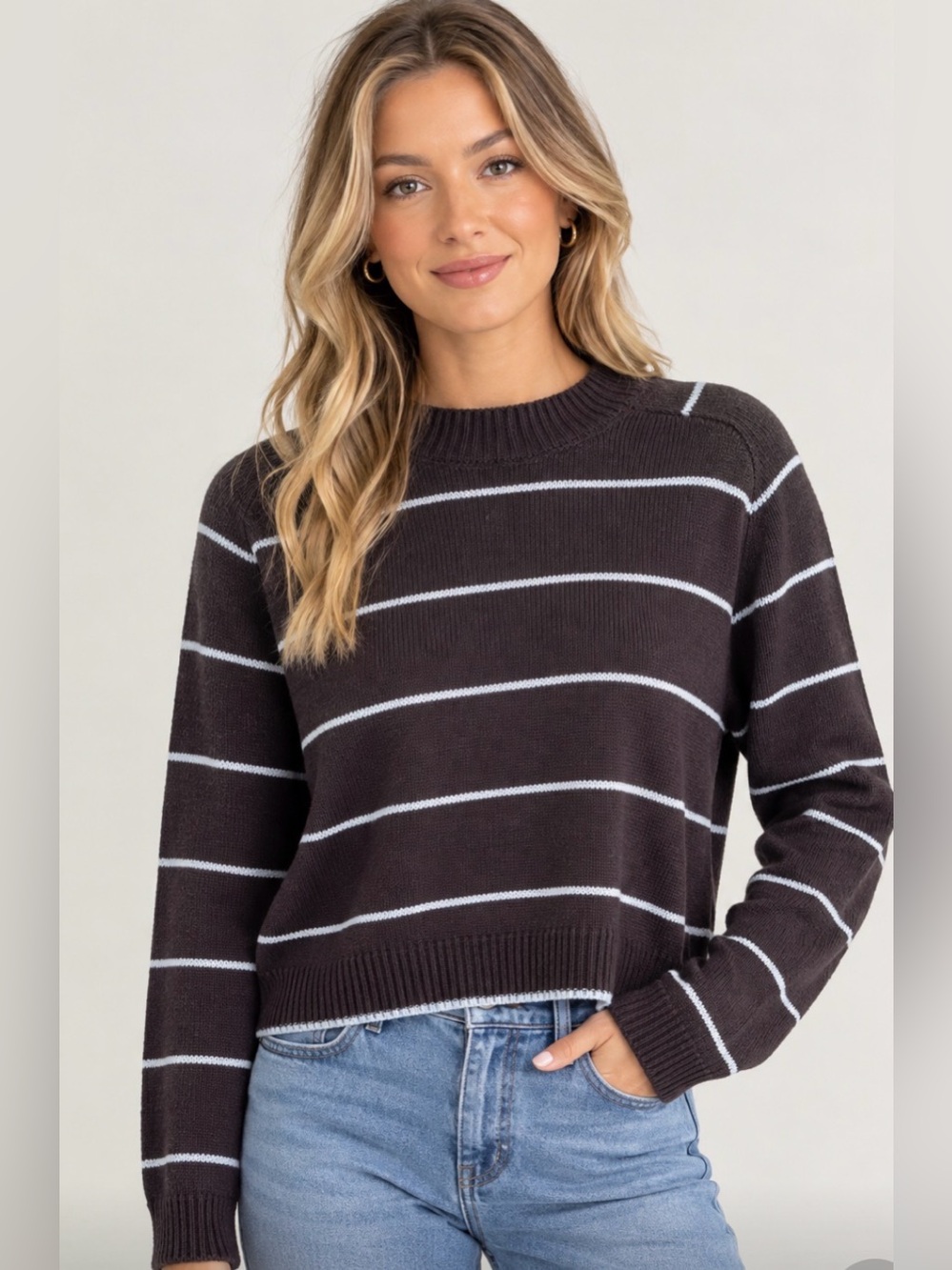 For the Republic Crewneck sweater in Espresso and DayBreak Blue M NWT